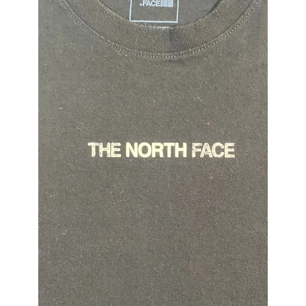 The North Face Mens Black Graphic T-Shirt Large Mountain Back Print Short Sleeve